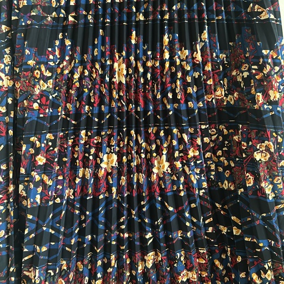 LuLaRoe Multi-Colored Midi Skirt Size Large - Picture 2 of 4